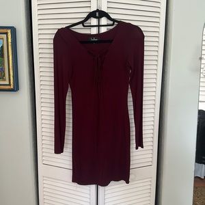 Wine red long sleeve low cut lulus dress body con